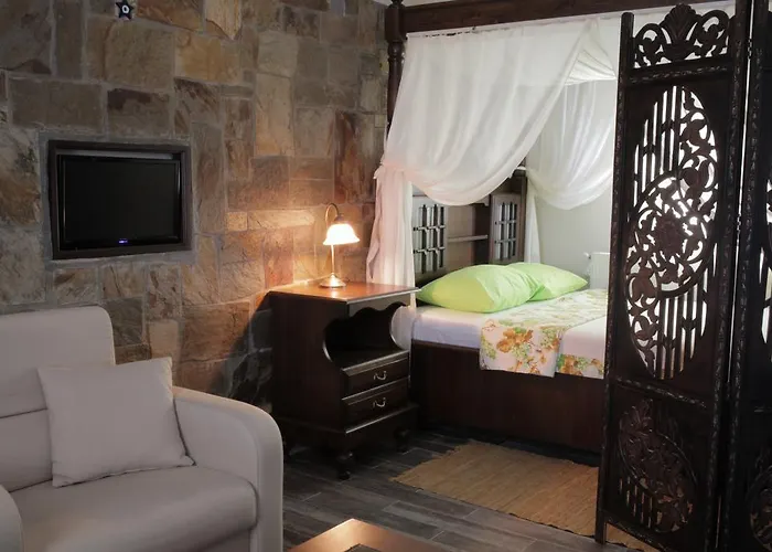 Couette-café Bagban 3*